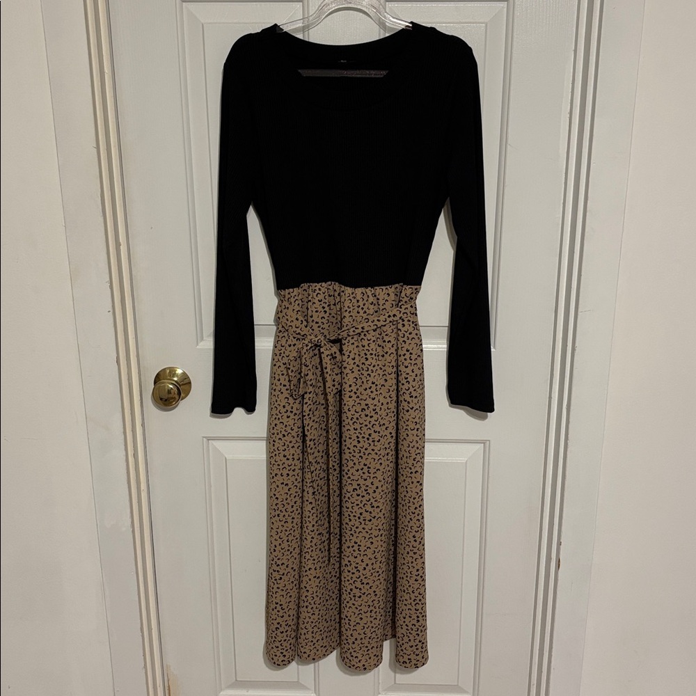 Long sleeve Midi Dress- Black Ribbed Top, Leopard skirt (one piece). Worn twice